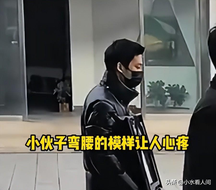 何晴去世30天,许亚军终于发声,连续两次“示爱”,才知他多体面