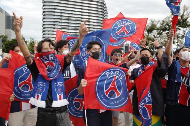 1658409329981066266.jpg 华体会体育-新官上任尽是新气象 巴黎圣日耳曼真的变天了?