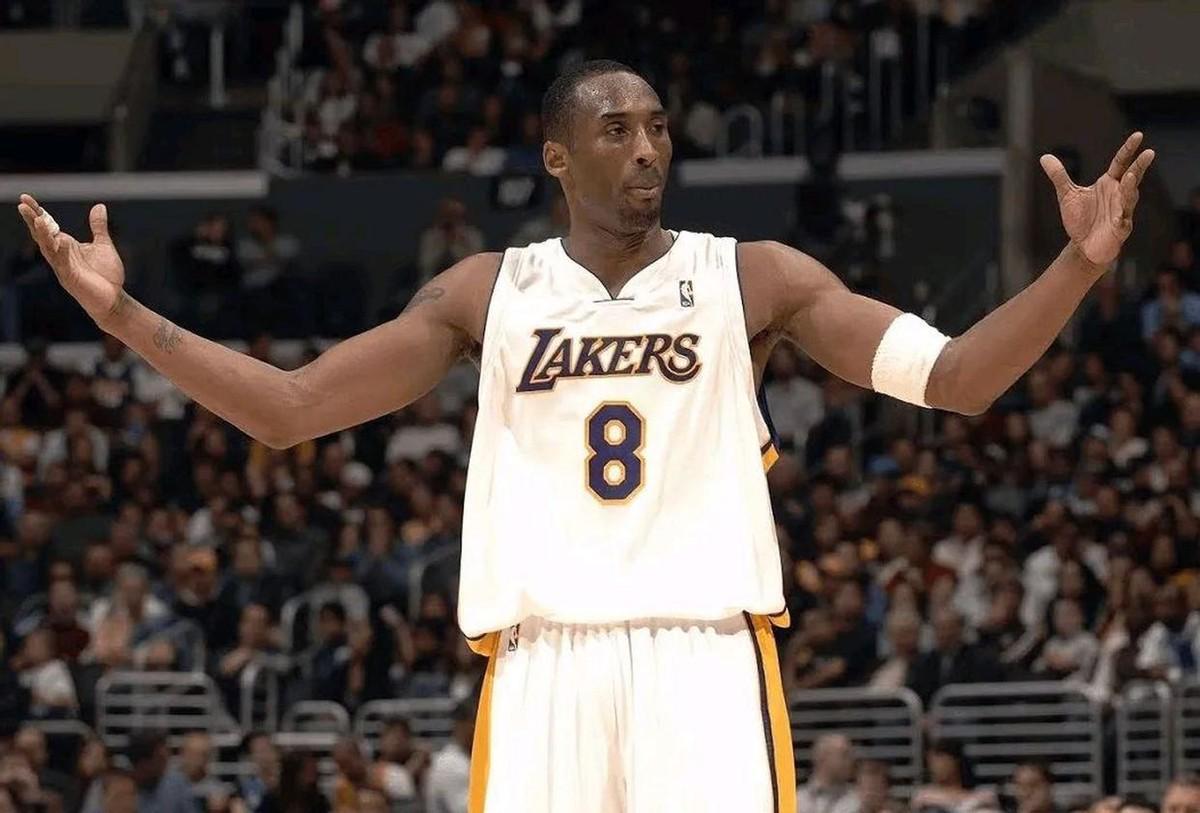 华体会-神奇的日子!三人单场砍下60+,科比独得81分,两大中锋创记录!