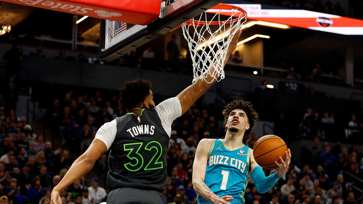 华体会-神奇的日子!三人单场砍下60+,科比独得81分,两大中锋创记录!