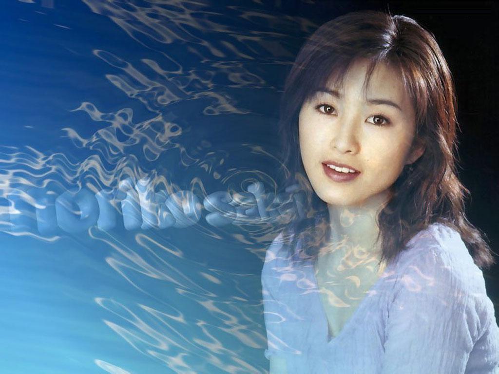 HTH.com-堕落的“清纯女星”酒井法子,这张腿间蝴蝶背后,隐藏着的故事